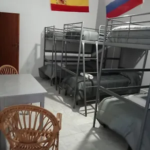  Hostel Dama Hostelbb Olaszország